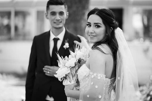 İzmir Fuar Gelin Damat Siyah Beyaz