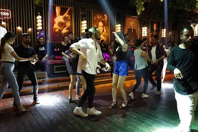 İzmir Much More Gece Klubü