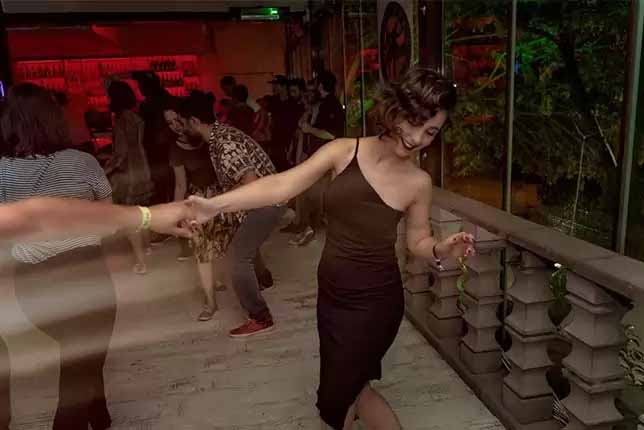Lindy Hop Dans Kursu İzmir