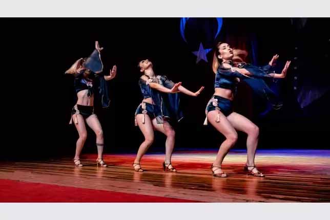 Üniversiteler Arası Dans Festivali 13