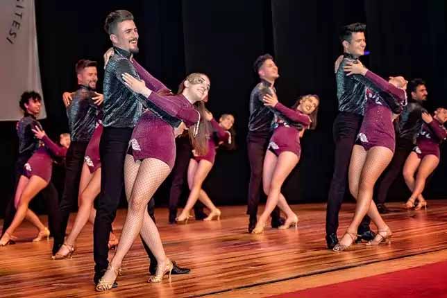 Üniversiteler Arası Dans Festivali 18